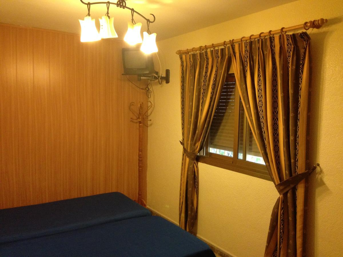 Hostal Delfin Verde Almería Buitenkant foto