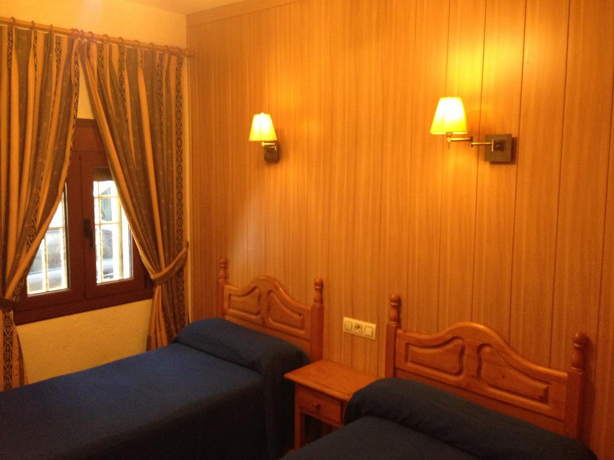 Hostal Delfin Verde Almería Buitenkant foto